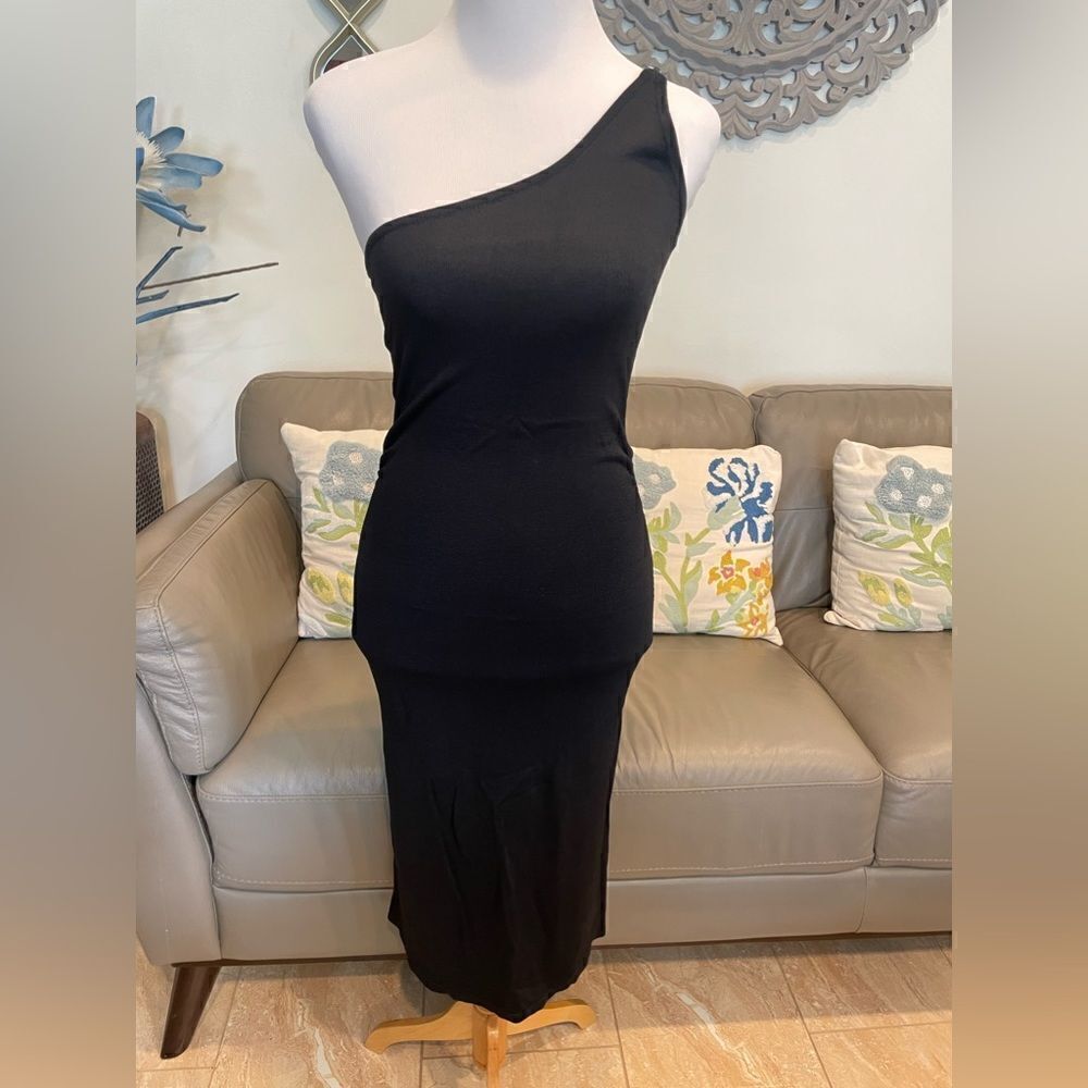 MODA INTERNACIONAL Dress 